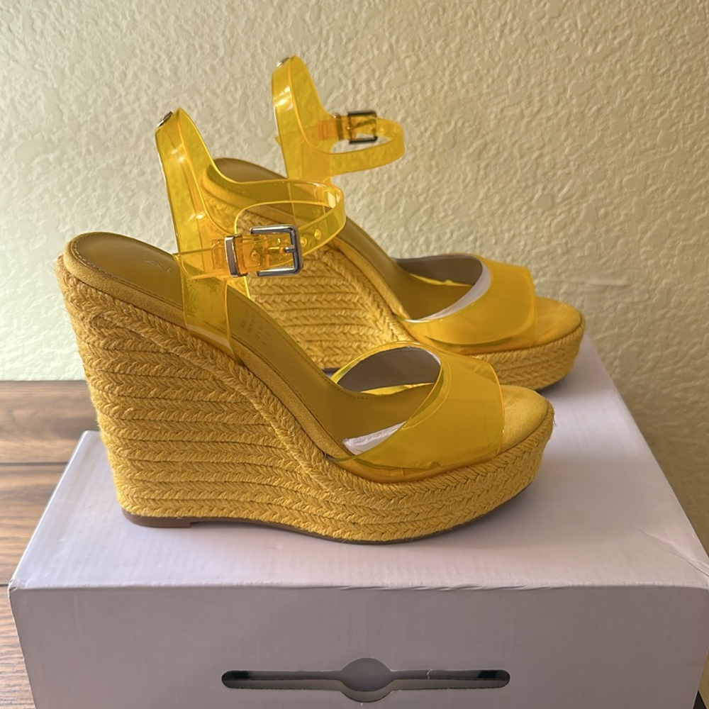 Aldo - Yellow Platform Wedges